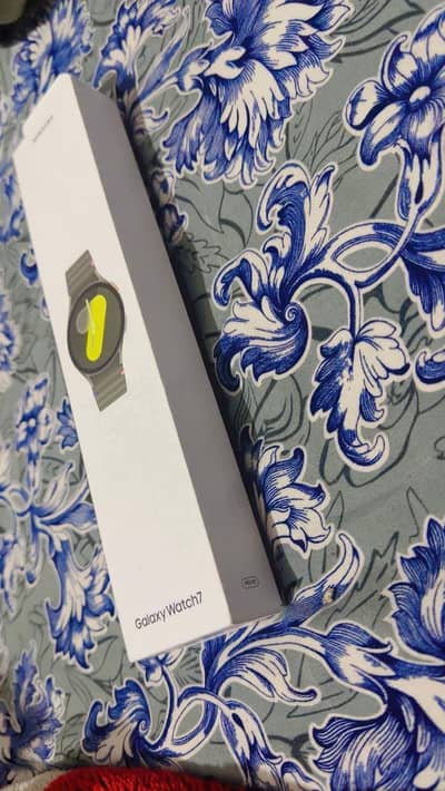 SAMSUNG WATCH 7 44mm  Green Colour With Sport Brand