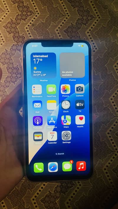 iPhone XS Max 256 GB official PTA approved