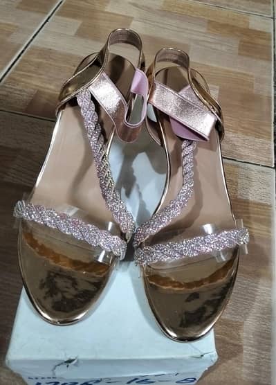 Brand Ladies Sandals – Fancy & Stylo (Party + Casual Wear)