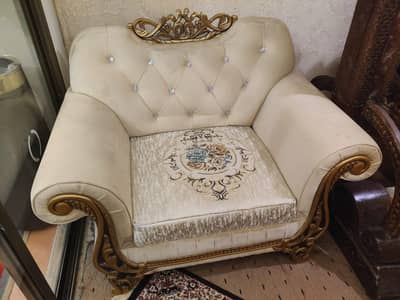 5 seater sofa set brand new just  like as new,