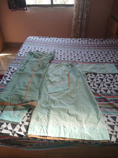 lite green shade dress