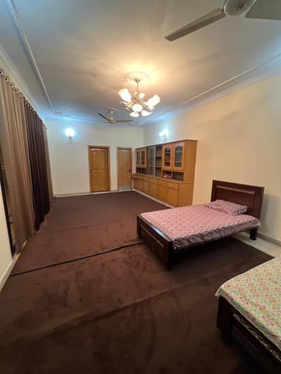 big room with attach washroom and kitchen in I-8/2 near shifa
