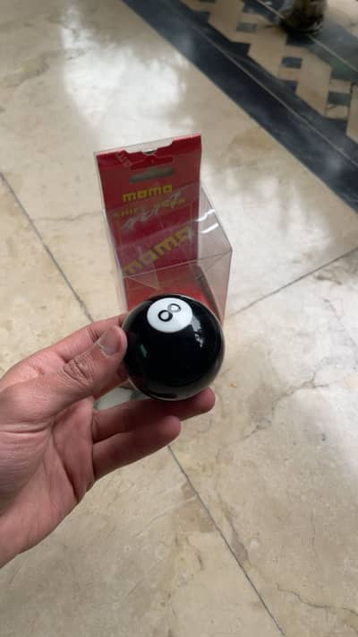 Gear Knob 8 Ball