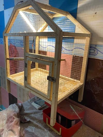 1 New Hut Shaped Wooden Cage