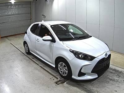 TOYOTA YARIS X HATCHBACK | MODEL  2022 - GRADE: 4.5 AUCTION |