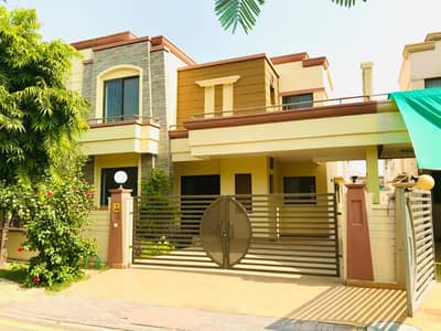 10 MARLA LOW BUDGET PRIME LOCATION HOUSE AVAILABLE FOR SALE