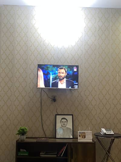 ecostar led slighlty used all most new