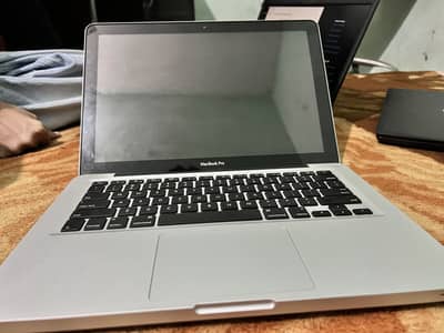 Apple MacBook Pro 2012 A1278 – 8GB RAM, 500GB HDD