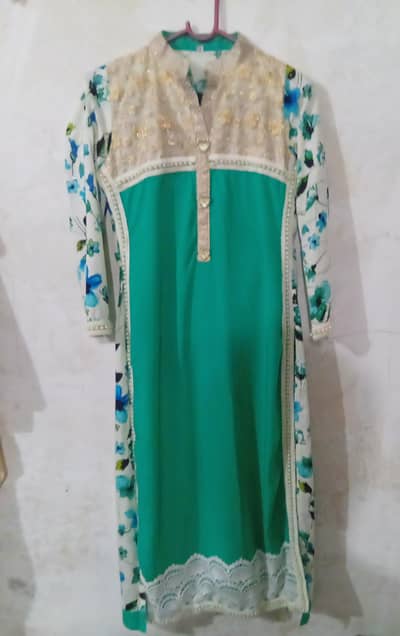 selling women clothes  3 pece Hain