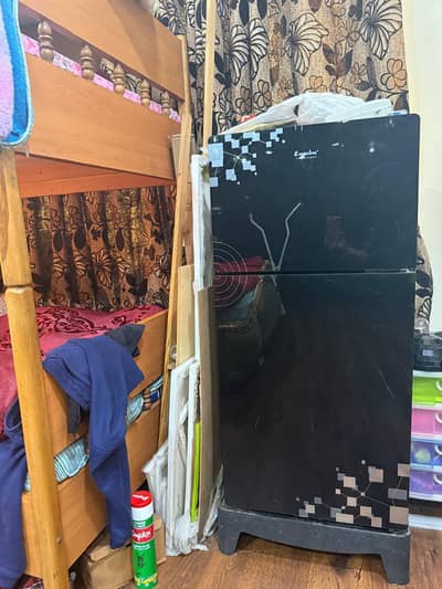 esquires small refrigerator international brand