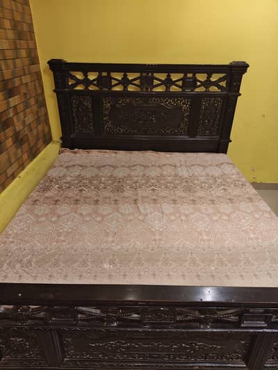 King Bed Wooden