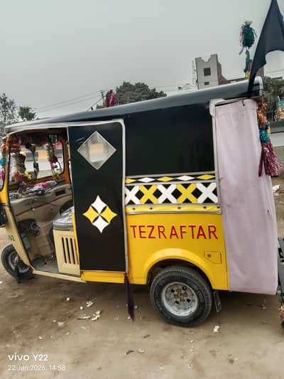 tez raftar 6 siter like a new rikshaw