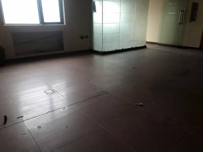 700 Sqft Semi Furnished Office Space | City Tower Main Boulevard | Gulberg Lahore