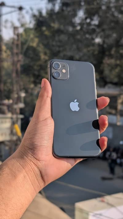iphone 11 jv 64gb available