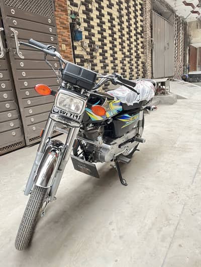 Honda CG 125, 2026 model, black addition