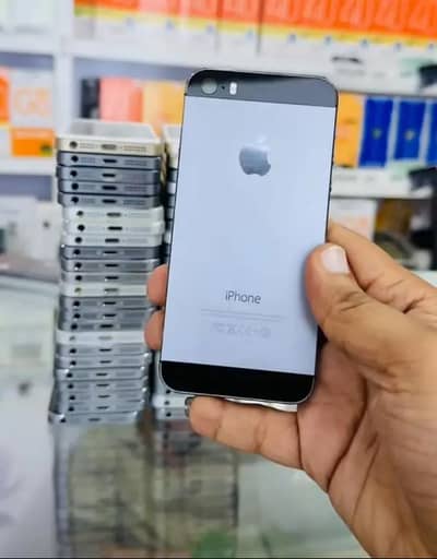 iphone 5s pta approved,64 gb