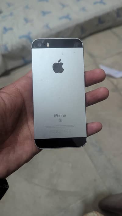 iphone SE 1st generation