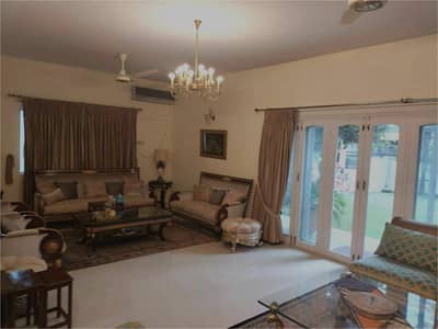 Investor Alert F6 444 Syd Old House CDA Transfer Margalla Facing Best Location