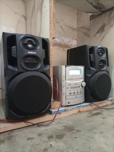 Kenwood With Kenwood Amplifier