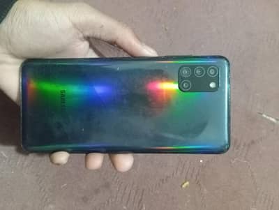 samsumg galaxy a31  4 128 gb