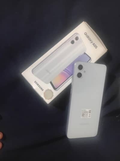 i want to sale this mobile