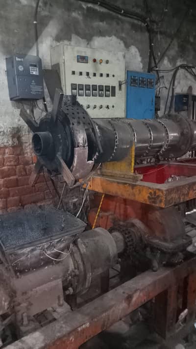 mother and baby plastic Dana machine