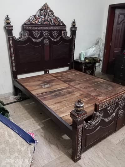 King Size Wooden Bed