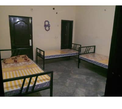 iron singal beds metars Sath hai. new condition