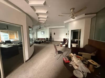 2800 SqFt Furnished Office for Rent on Main Boulevard Gulberg Lahore