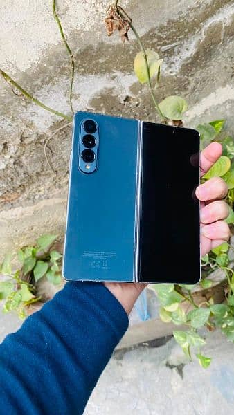 Samsung Galaxy z fold 4  20/512Gb box all accessories