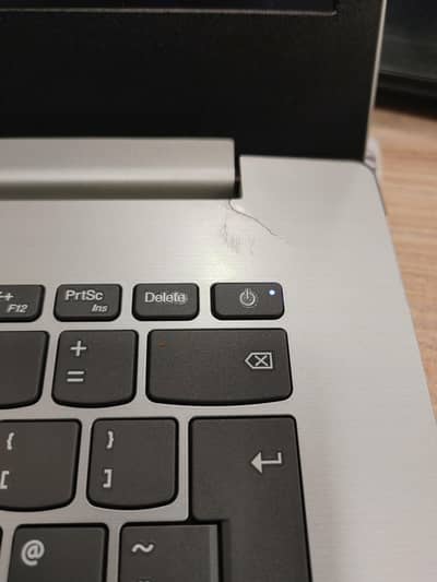 Lenovo ideapad 330 8GB Ram Ci5 8th gen processor  256GB Hype SSD