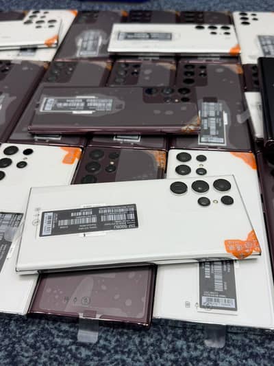 Samsung Galaxy S22 ultra 12/512 official PTA