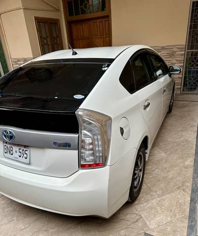 TOTAL GENUINE Prius (PHV) plug in hybrid