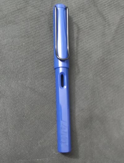 LAMY SAFARI FOUNTAIN PEN [ MADE IN GERMANY]