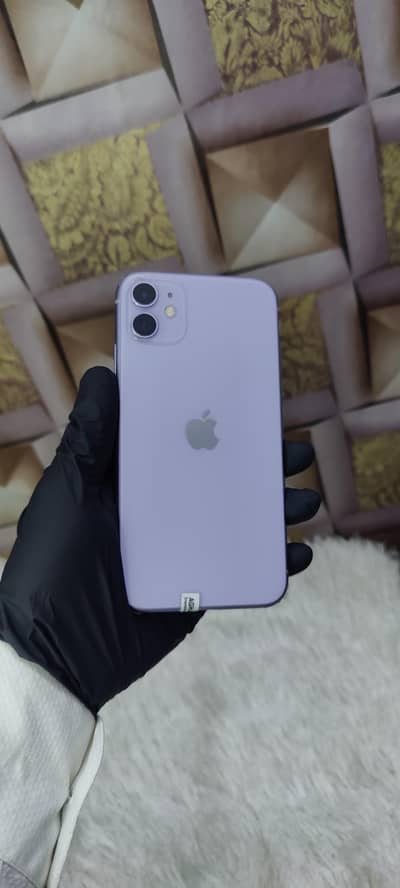 iPhone 11 64gb Jv Urgent Sale.