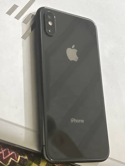 iPhone XS 256 gb original water pack only battery service LLA model