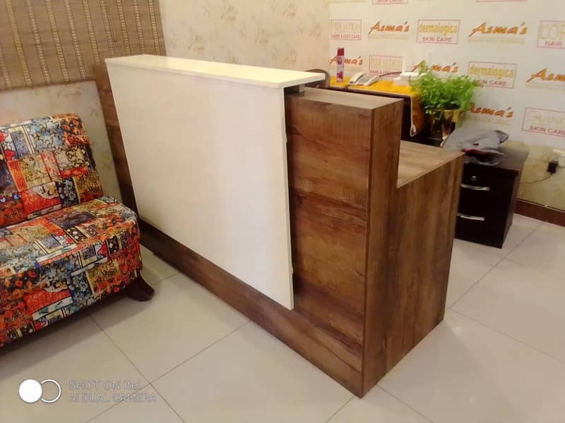 RECEPTION COUNTERS / RECEPTION DESK 3