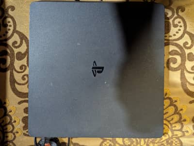 PLAYSTATION 4 Slim 512 GB