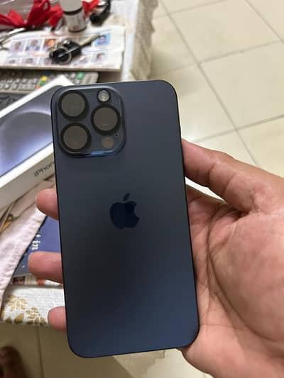 Apple iPhone 15 Pro Max Clean And Genuine