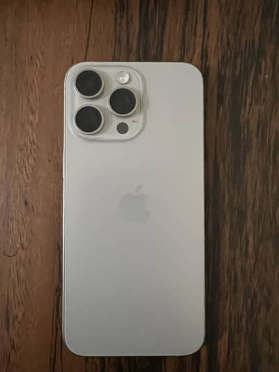 Iphone 15 pro max natural titanium with box