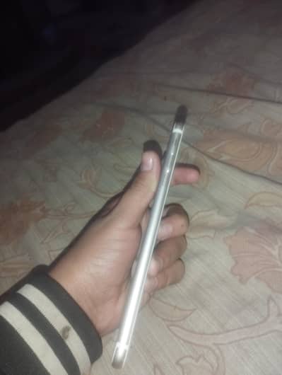 iphone 7puls ha non pta ha home butn karab ha