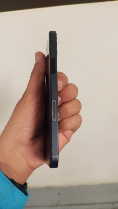 urgent sale iphone 12