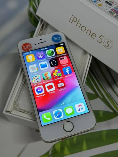 iPhone 5s 64GB for sale My Watsapp number 0301.35. 64.795