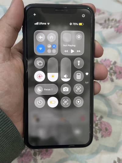 iPhone 11pro 64GB