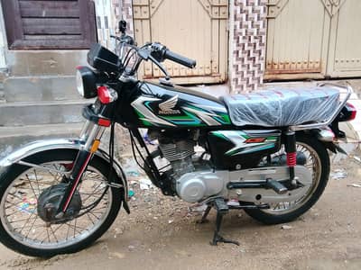 Honda125 Model 2022 Hyderabad Number urgent sell vip bike ha no sms
