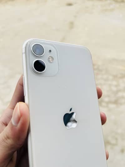 I phone 11 pta approved 64Gb