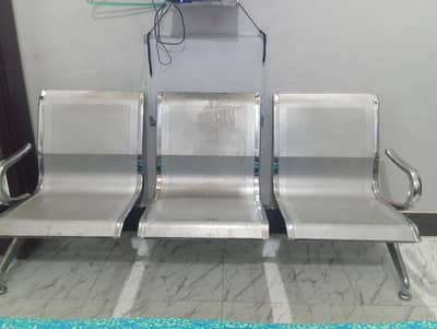 office chair use condition . contact 0313-3059001