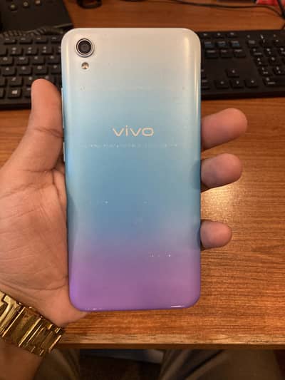 Vivo Y1s