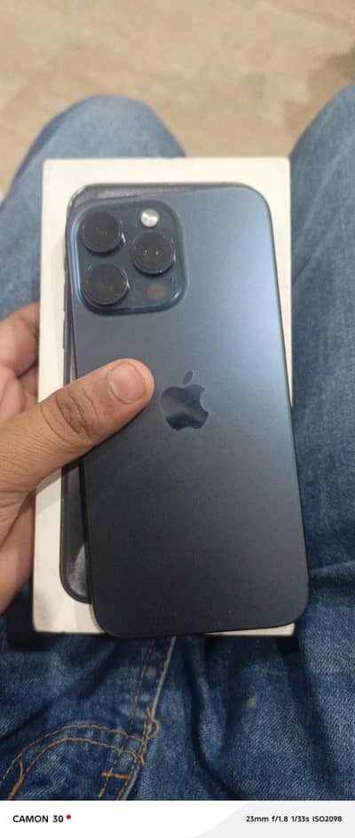 iPhone 15 pro max JV