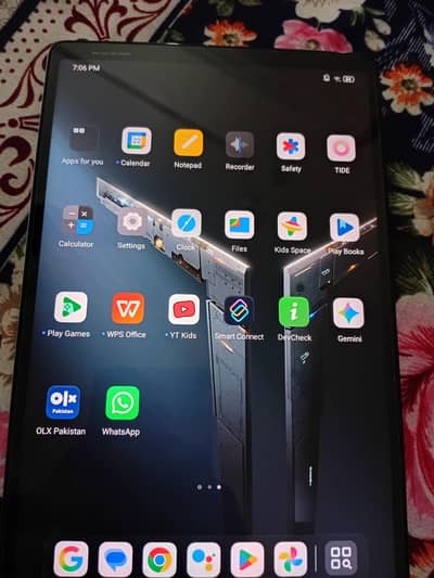 Lenovo legion tab pubg 120 fps (Urgent sale) check description